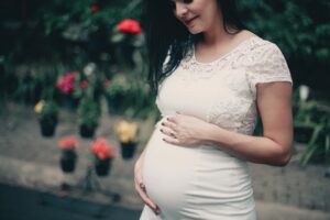 Wszystko co powinieneś wiedzieć o ciąży po 35 roku życia