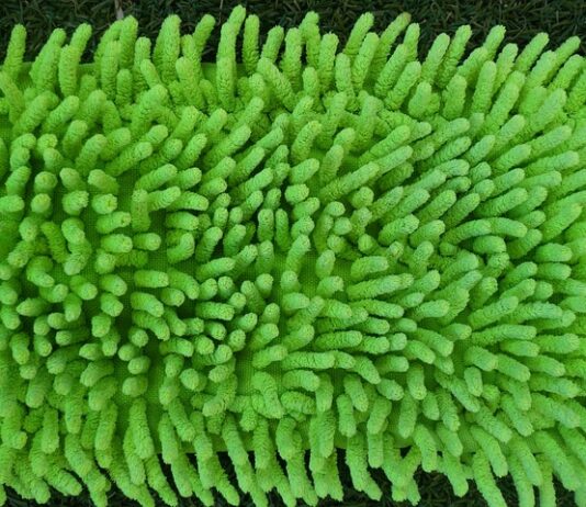 Czy do mopa parowego można dodać detergenty? Czy do mopa parowego można dodać detergenty?