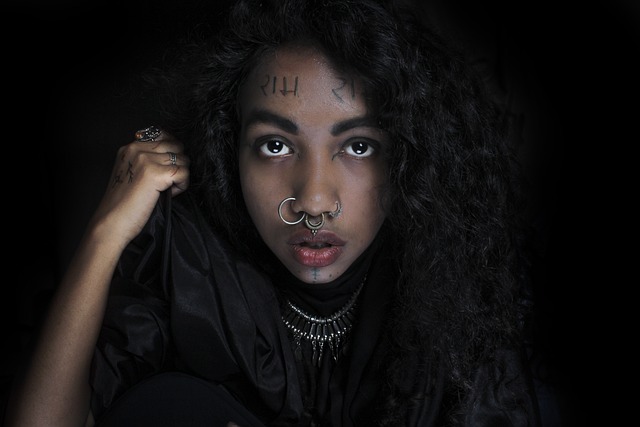 Czym Wyścielić szafki kuchenne? Czym Wyścielić szafki kuchenne?