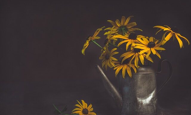 Jak pozbyć się potu z czapki?