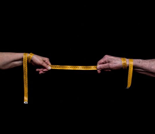 Ile kosztuje metr kwadratowy deski kompozytowej? Ile kosztuje metr kwadratowy deski kompozytowej?