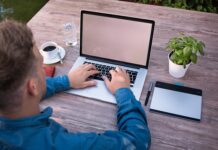 Jak się pisze po angielsku pochodnia? Jak się pisze po angielsku pochodnia?