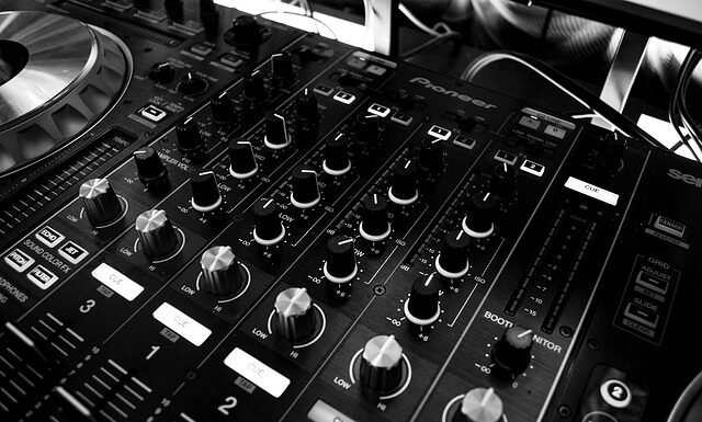 Czy można mieszać wodę mineralną z przegotowana?