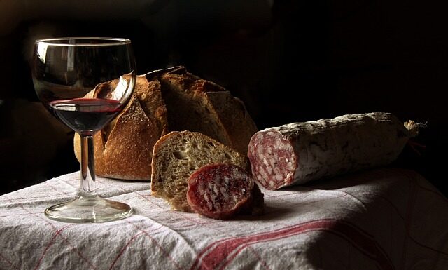 Czym zastąpić kiełbasę? Czym zastąpić kiełbasę?