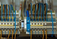 Jaki bezpiecznik do podgrzewacza wody 6 kW? Jaki bezpiecznik do podgrzewacza wody 6 kW?