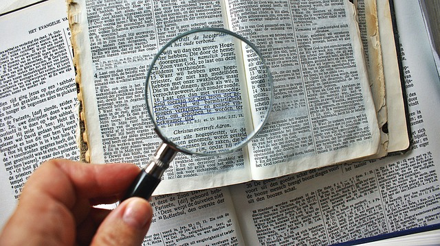 Jak optycznie powiększyć pokój?