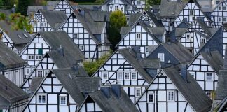 W jakiej miejscowości jest produkowany Citroen C6?