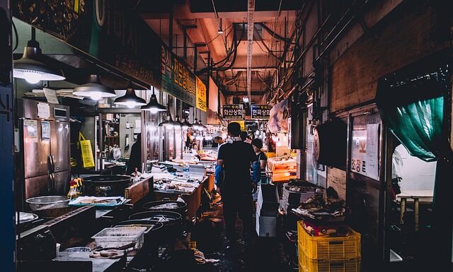 Czym myć lodówkę żeby nie śmierdziała? Czym myć lodówkę żeby nie śmierdziała?