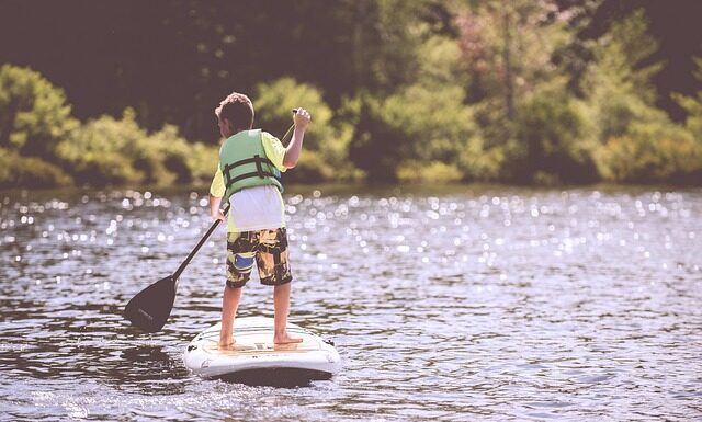 Z jakiej włóczki zrobić kamizelkę?