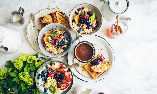 Czy można mieszać mleko matki z różnych godzin?